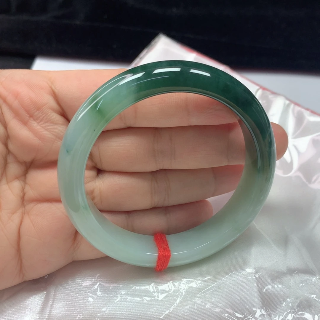 翡翠未镶嵌手镯5758