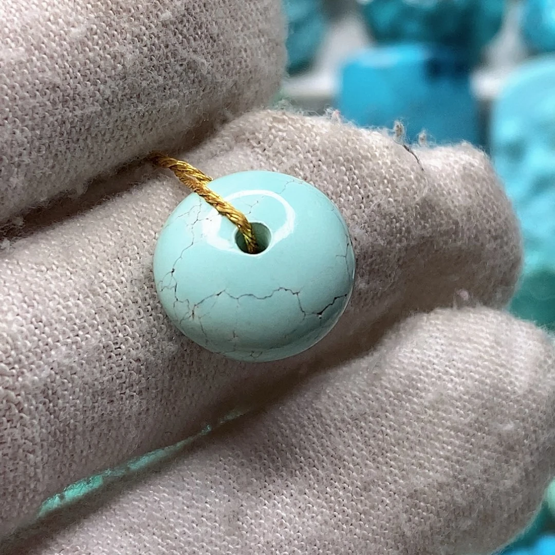 绿松石未镶嵌天然原矿 地大质检13.3mm