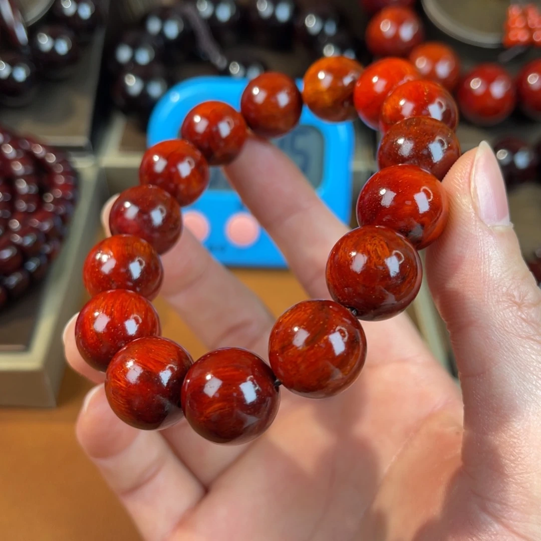 檀香紫檀（小叶紫檀）N**D