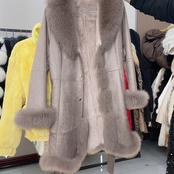 浩歌服饰百搭外套