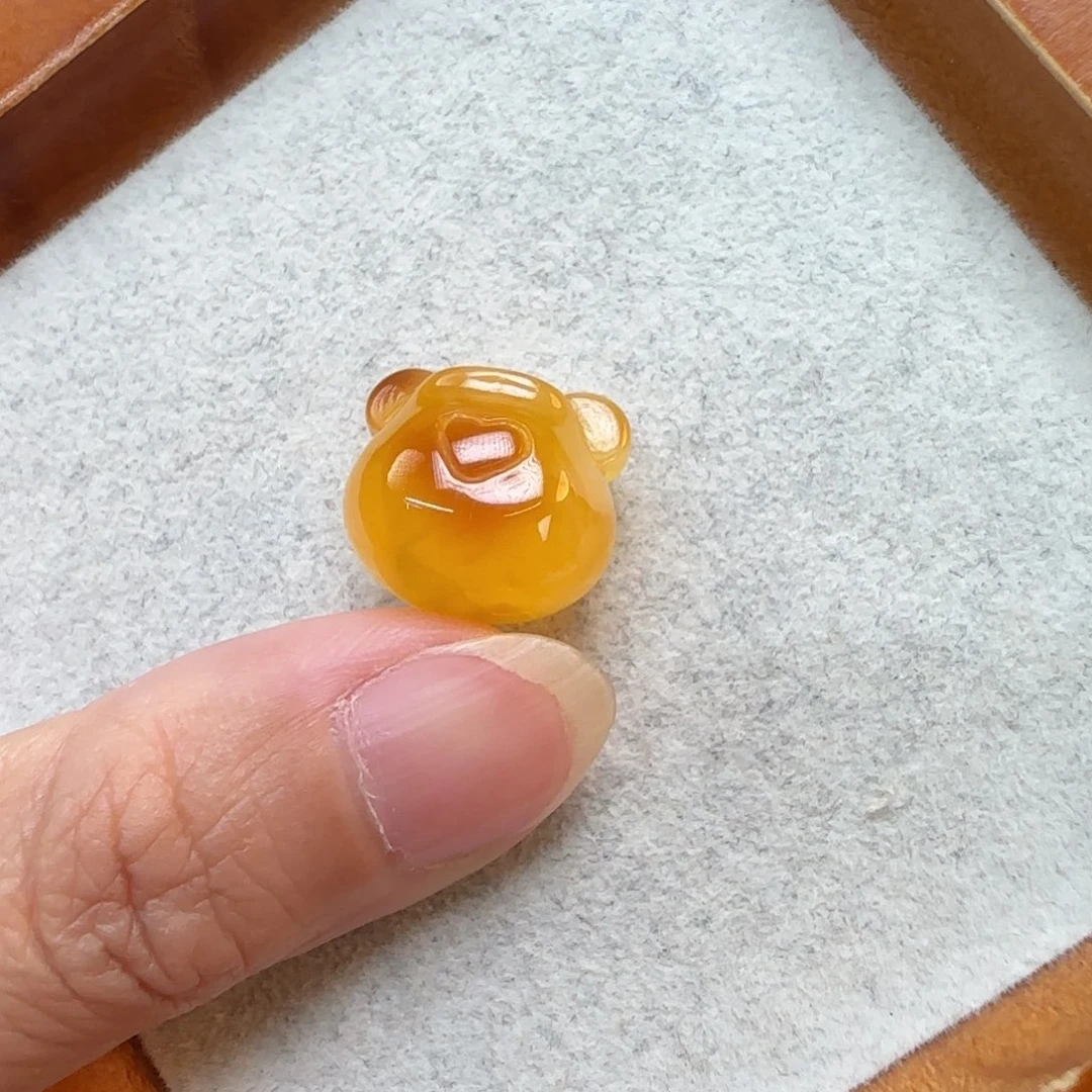 琥珀未镶嵌珠宝奇石定制
