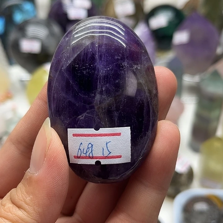 水晶珠宝半成品未镶嵌64克紫水晶把玩