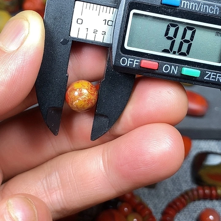 未镶嵌南红玛瑙挂件