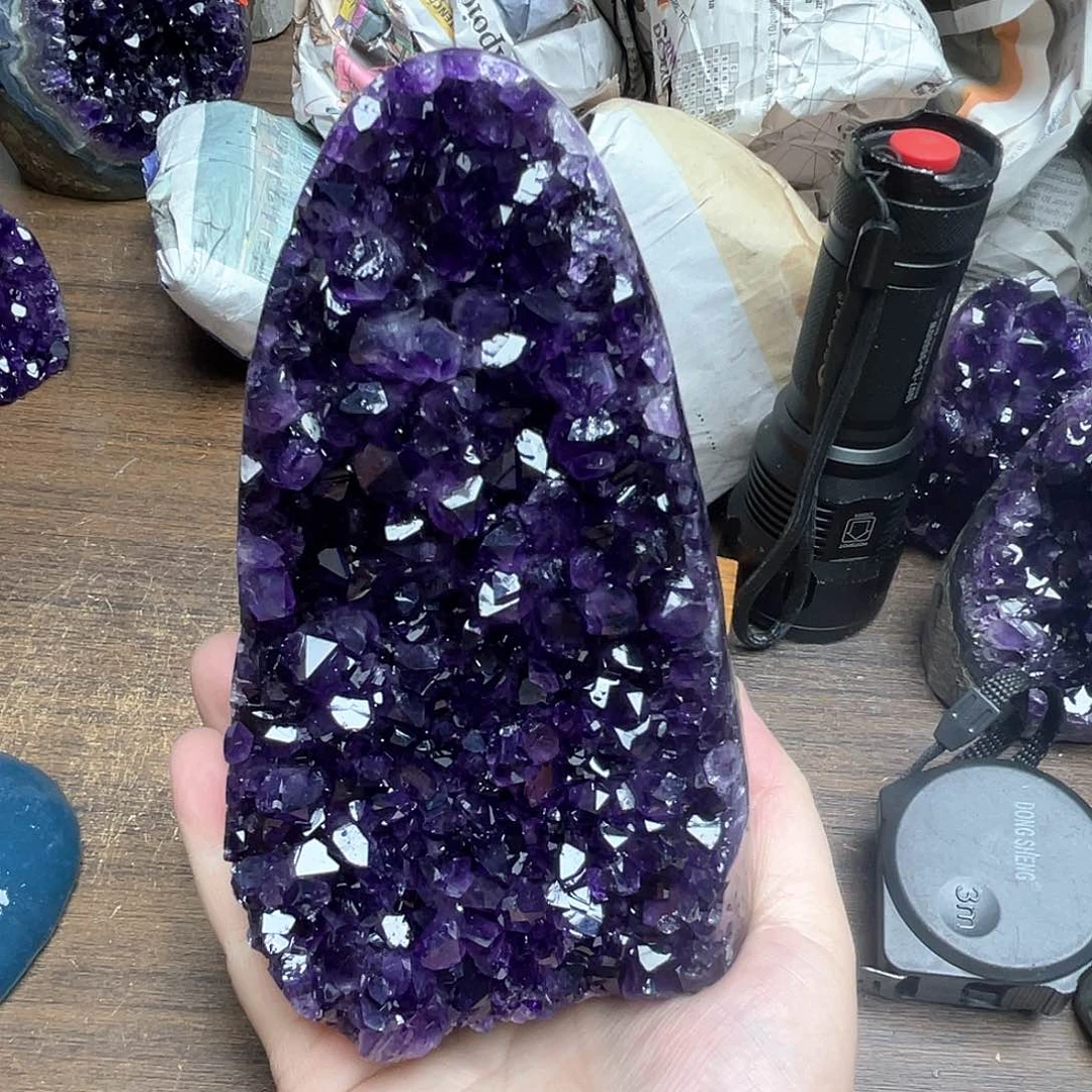 紫晶大型摆件（非配饰）未镶嵌