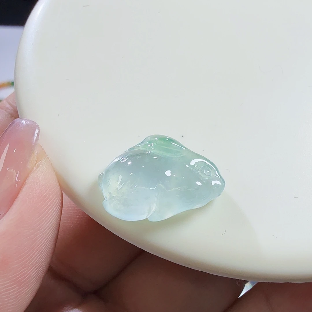 微***～翡翠未镶嵌颈饰裸石