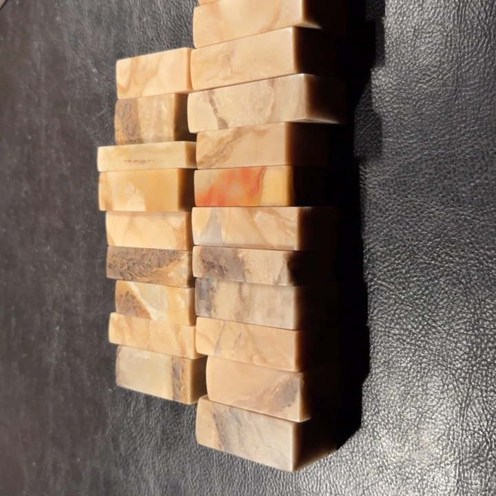 阿***刻昌化石21个…………………