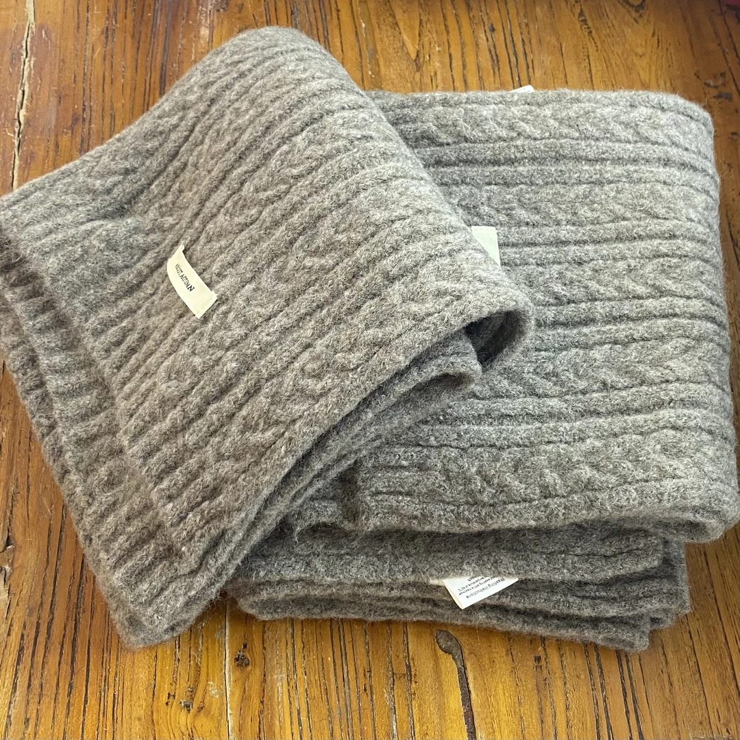 15590  休闲极简风保暖平板针织围巾