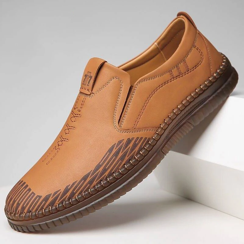 【顺丰包邮】春季一脚蹬男式休闲鞋软皮软底驾车豆豆鞋百搭透气男鞋