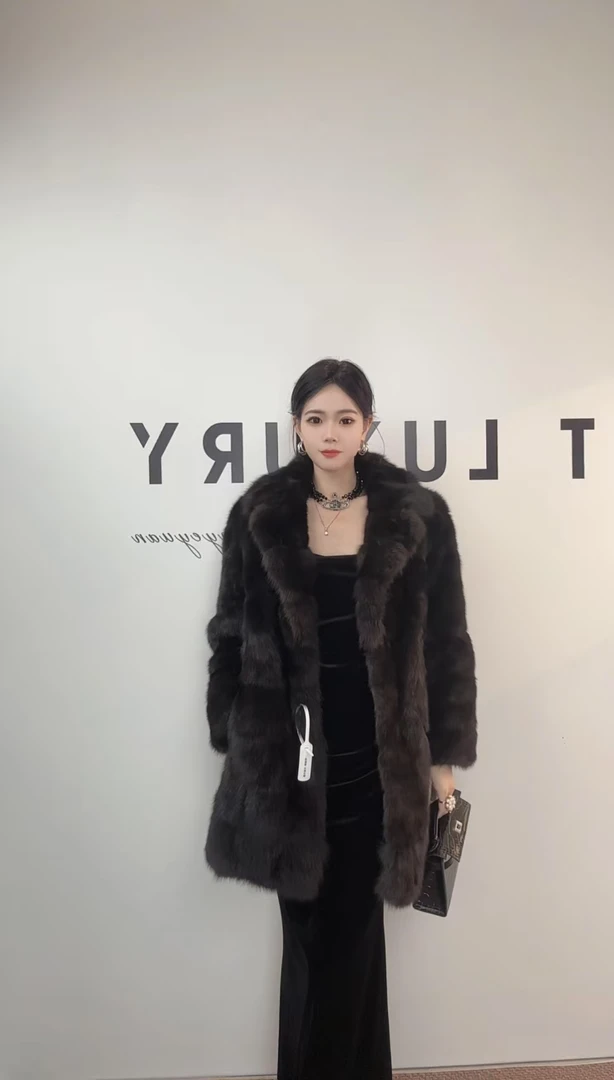 新款进口俄罗斯黑金色紫貂气质貂皮大衣中长款外套女皮草D24117