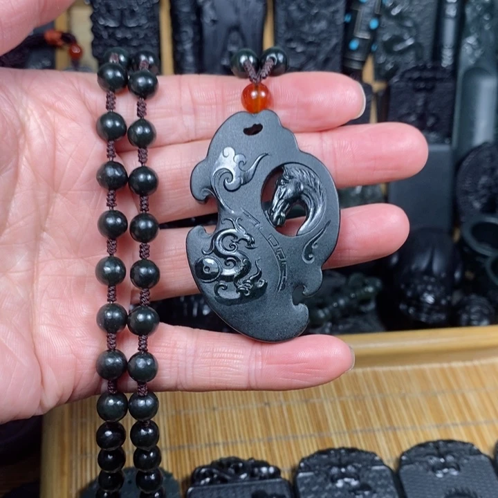 和田玉（青玉）颈饰未镶嵌