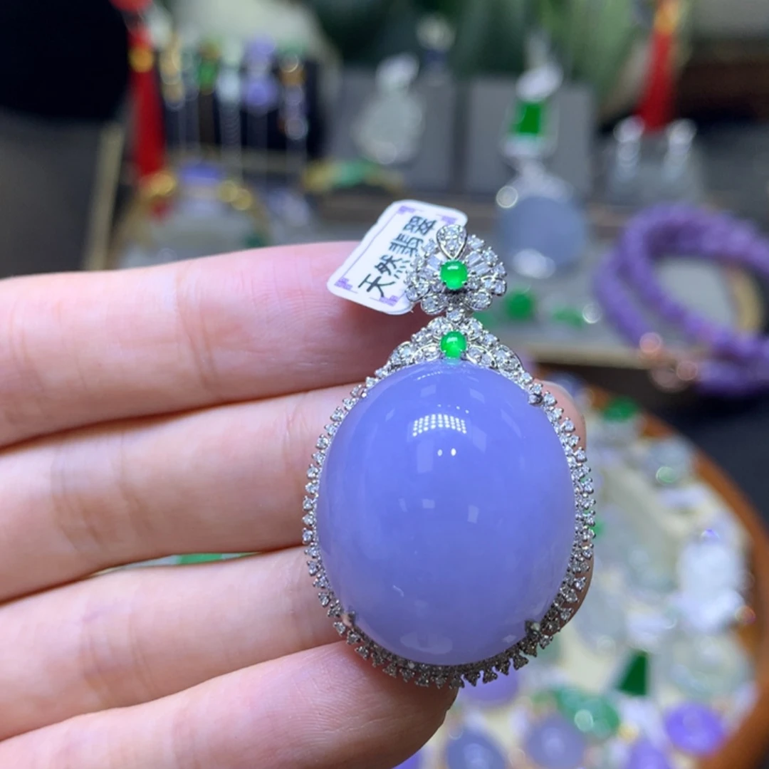 翡翠18K金镶嵌颈饰翡翠吊坠项链