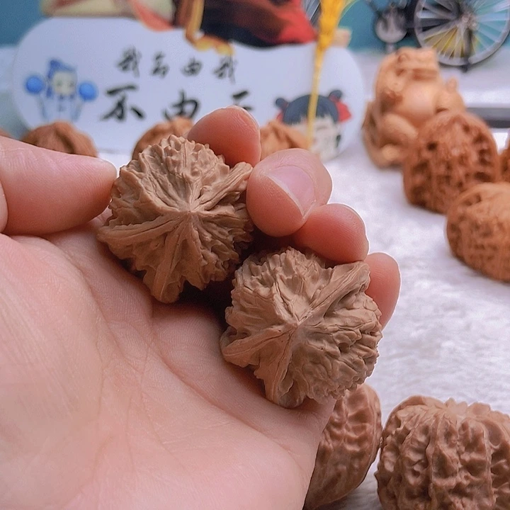 吊坠文玩核桃阿*三棱