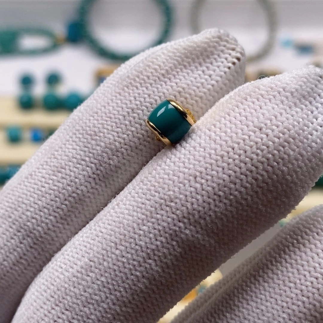 绿松石18K金镶嵌珠宝奇石汉堡6mm