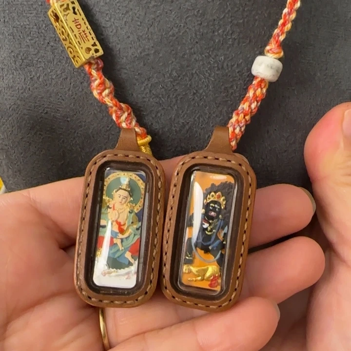 吊坠1✖️3牛皮双面普贤黑老爷