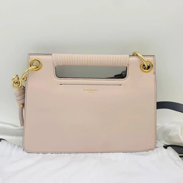 95新/纪梵希/妃鱼/单肩包/市场价18000/250208LT0030