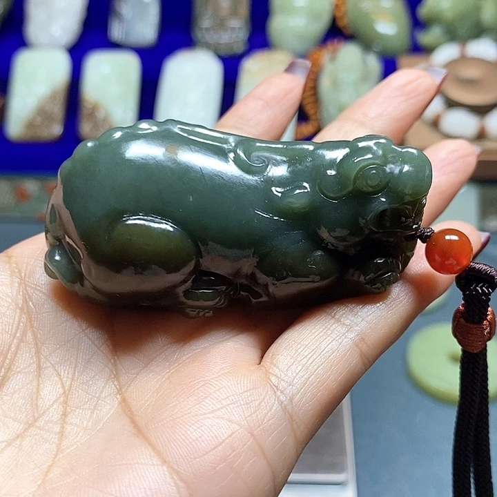 未镶嵌和田玉挂件