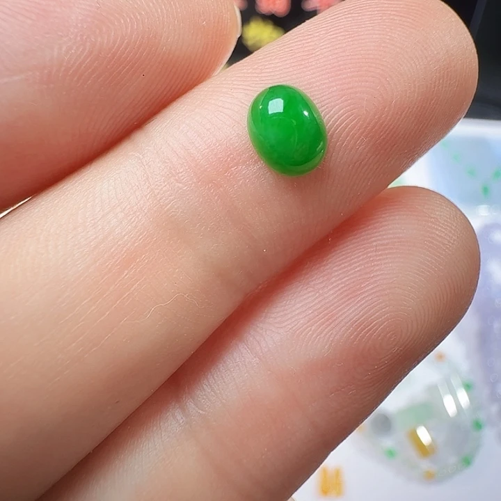 定制翡翠未镶嵌蛋面