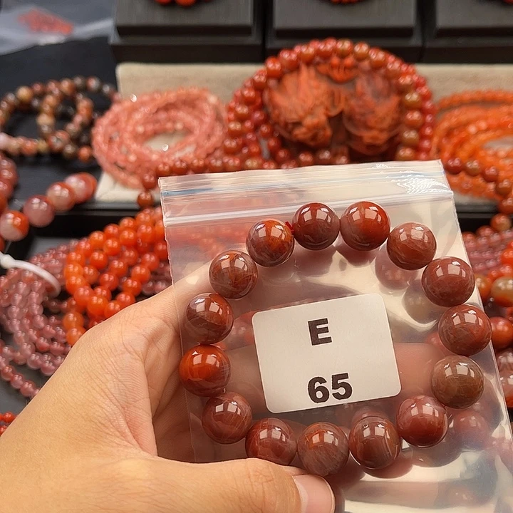 南红玛瑙未镶嵌多样性发货默认微瑕称重