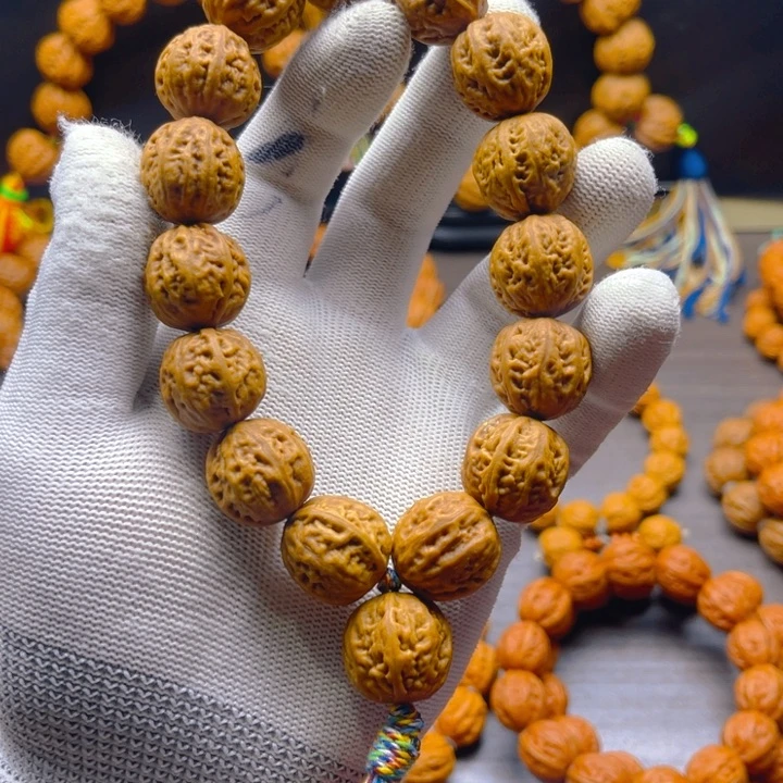 咸***窗文玩核桃吊坠核桃手串