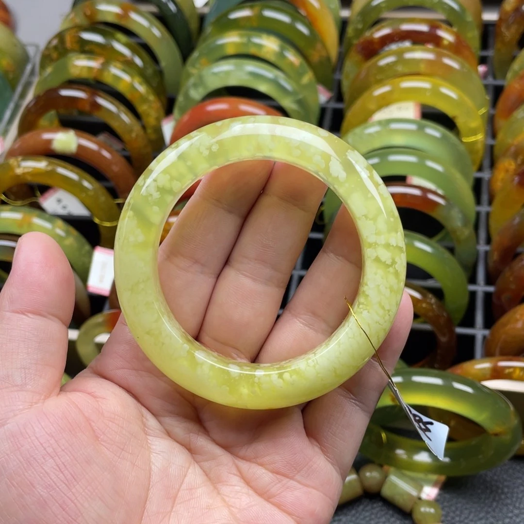 未镶嵌蛇纹石玉手镯