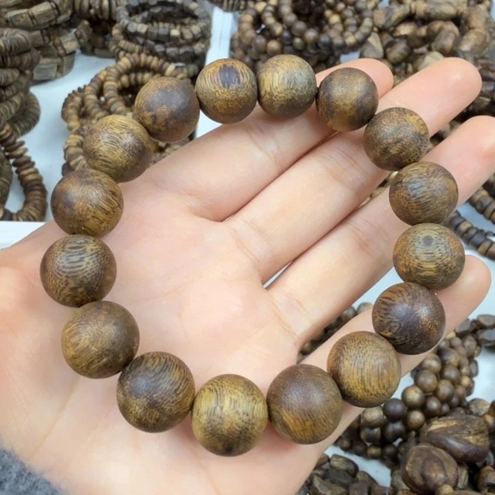 沉香手串沉香绿奇楠卡十四九九分节油16.