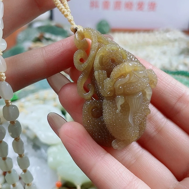 未镶嵌和田玉挂件