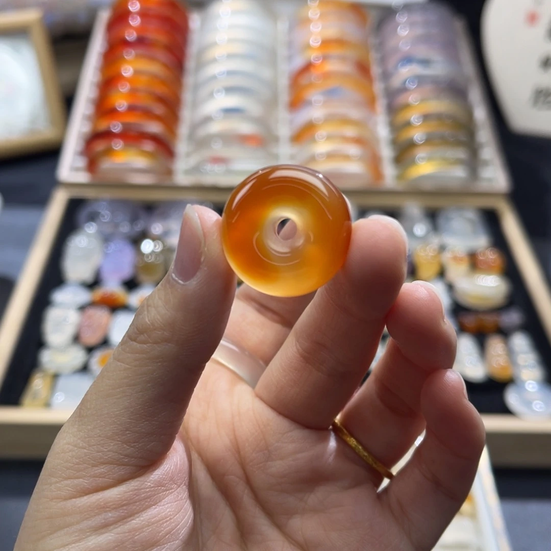 玛瑙/玉髓未镶嵌颈饰