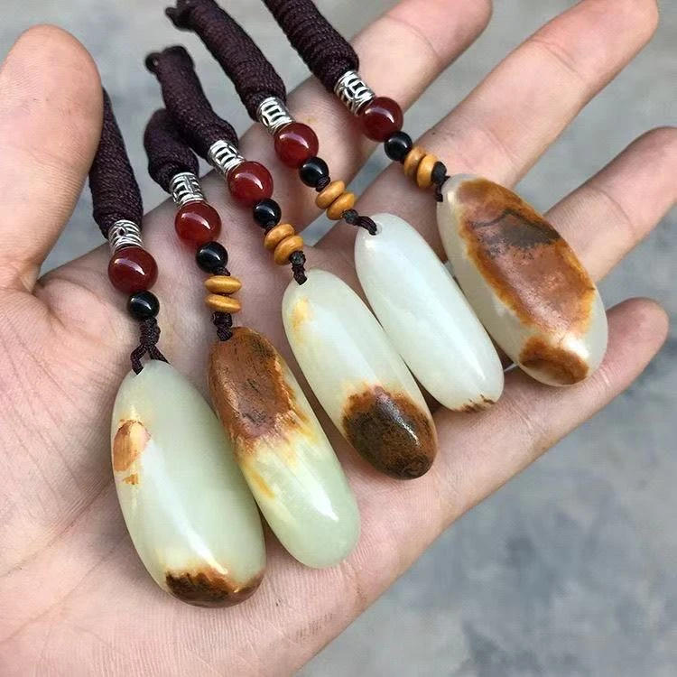 新疆和田精美小白籽可雕刻