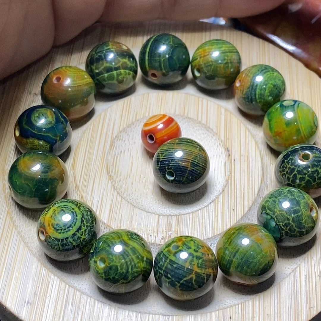 亚***2玛瑙/玉髓未镶嵌颈饰