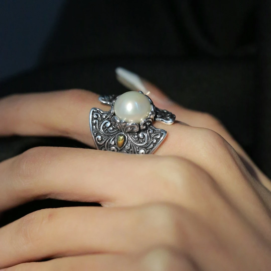 铜合金戒指 珍珠浮雕唐草纹盾牌宽戒指重工个性时尚旗袍宫廷古风