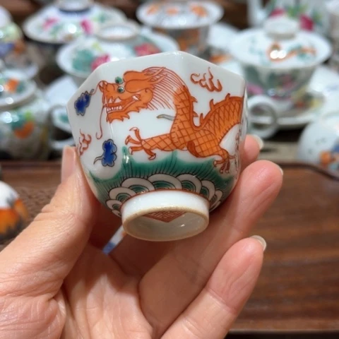 手绘茶杯盖碗壶承陶瓷