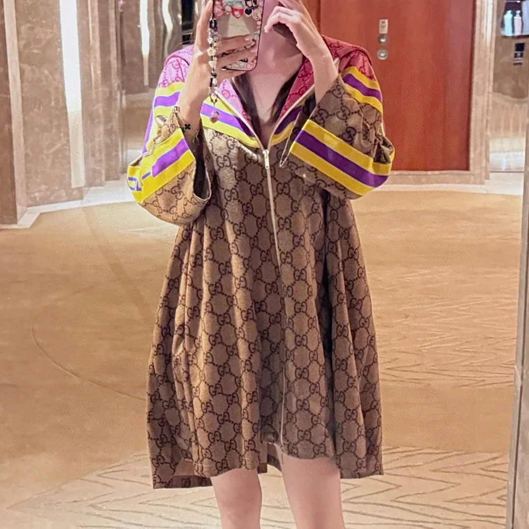 未使用 GUCCI/古驰 拼色满印logo连帽连衣裙S码 P01090