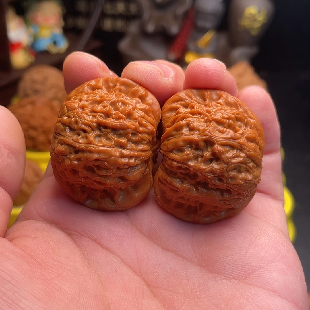 奶****文玩核桃吊坠003血麒麟