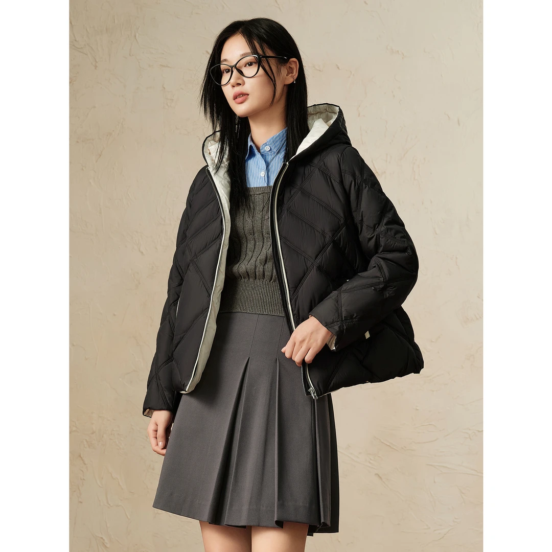 【轻氧系列】玖姿安娜蔻JTDD03413连帽气质白鸭绒短羽绒服女冬