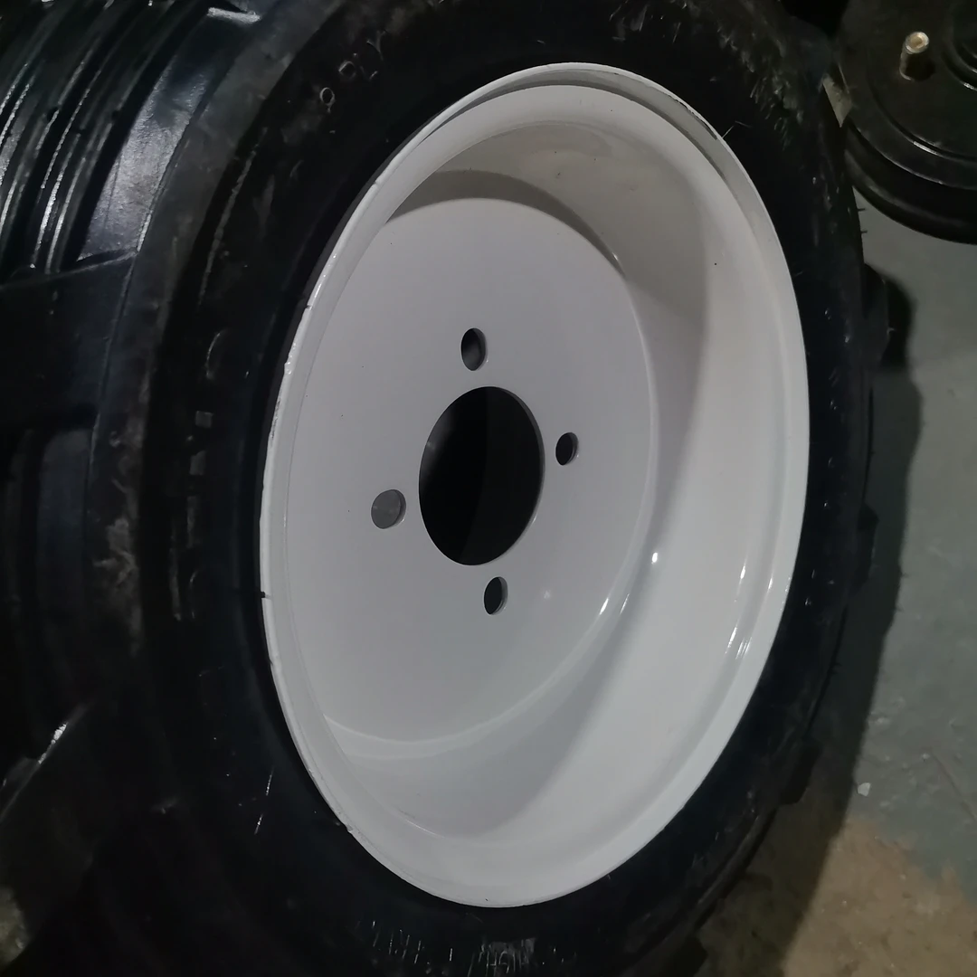 农用450-12，4孔加宽防滑人字轮胎三轮车带钢圈一整套