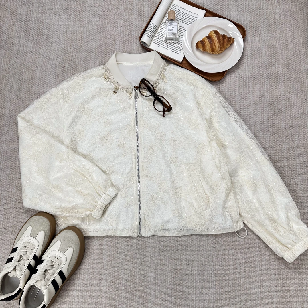 简约时尚重工蕾丝立领气质百搭外套 X108