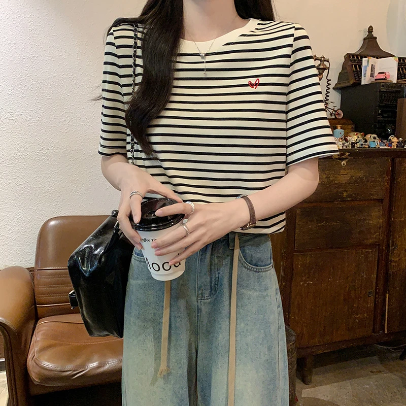 打底衫2025修身洋气肩新款条纹女正时尚短袖t恤夏季上衣休闲百搭