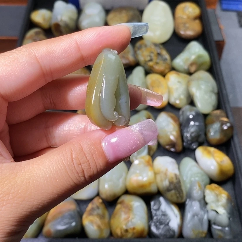 【闪购商品】和田玉未镶嵌颈饰