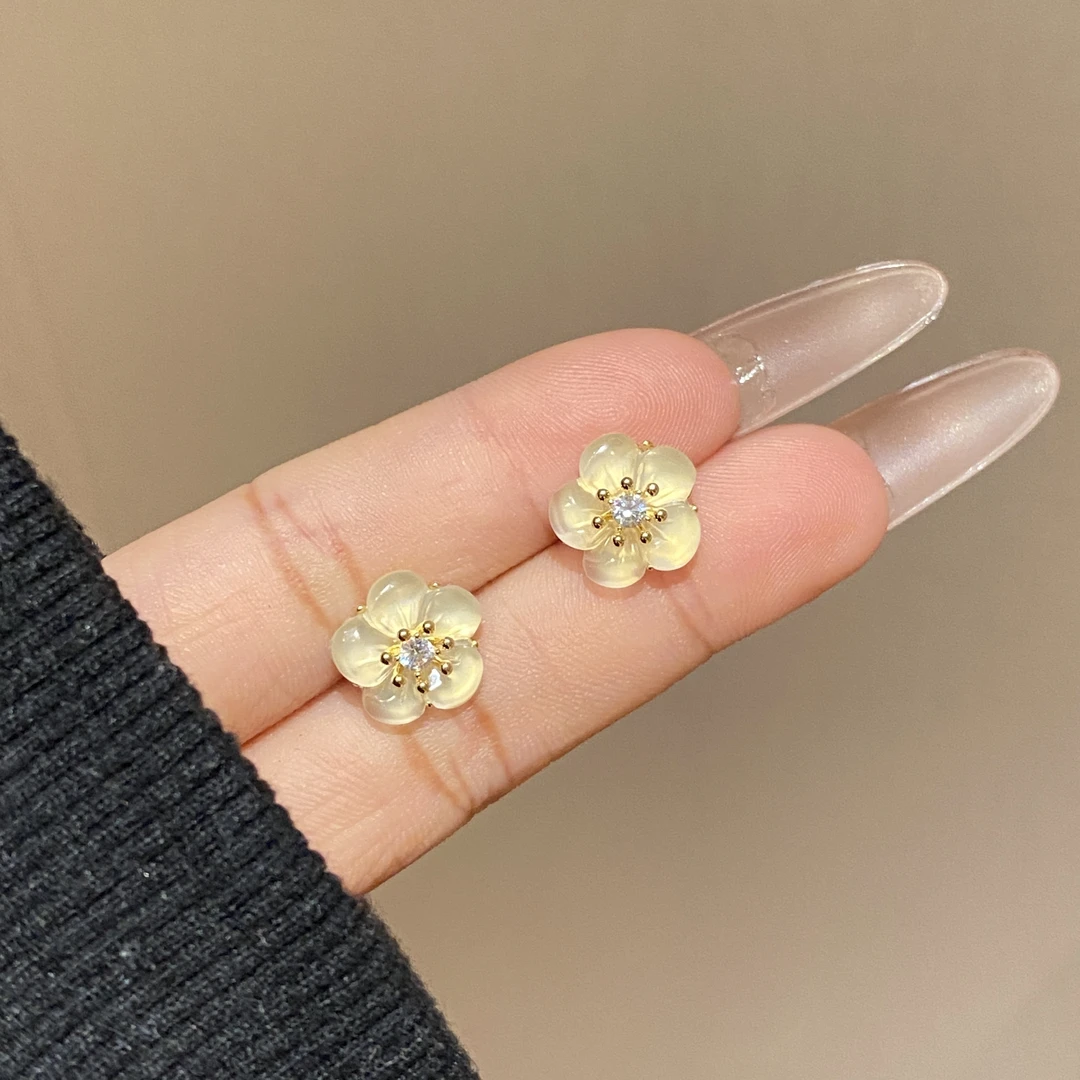 【冰感百合】精致小巧气质百搭高级感耳钉A3889