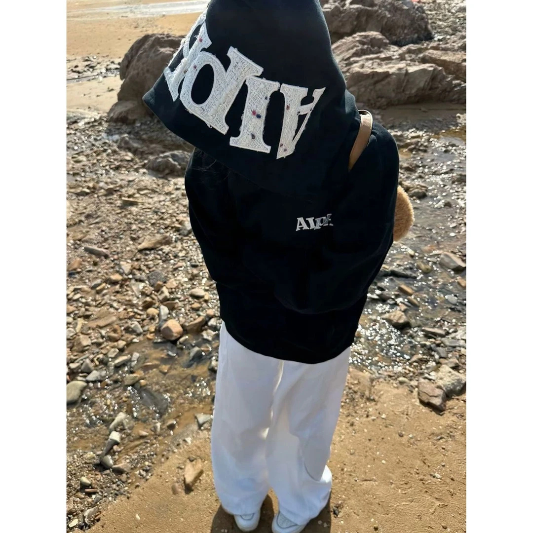 黎帮主 慵懒风字母贴布刺绣连帽卫衣女2025秋冬加绒加厚韩版上衣