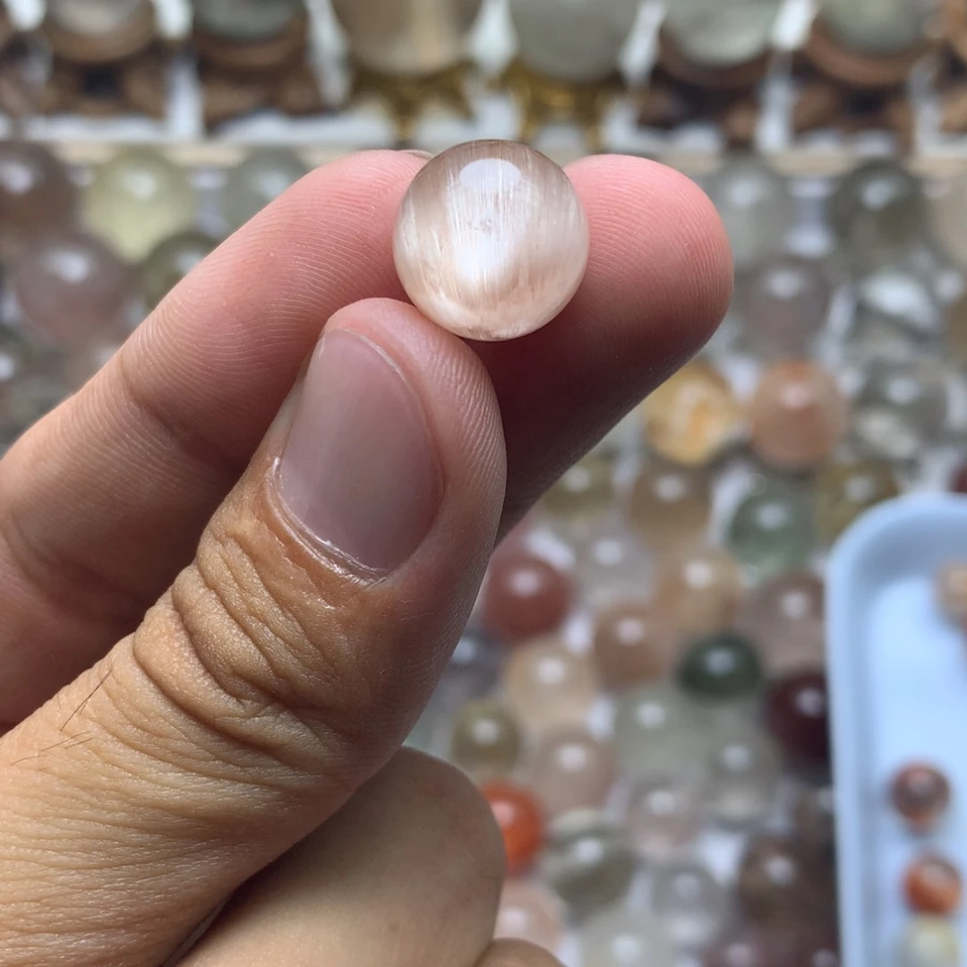 不***火水晶珠宝半成品未镶嵌兔毛球