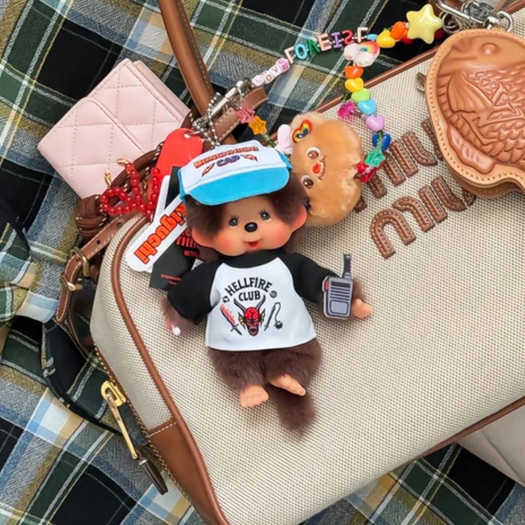 【福冈限定】Monchhichi 怪奇物语 联名 蒙奇奇钥匙扣玩偶