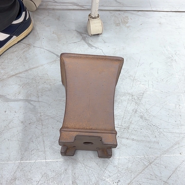 紫砂花盆紫砂的颜色很漂亮