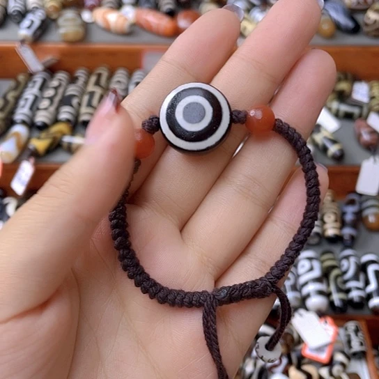 未镶嵌颈饰玛瑙/玉髓