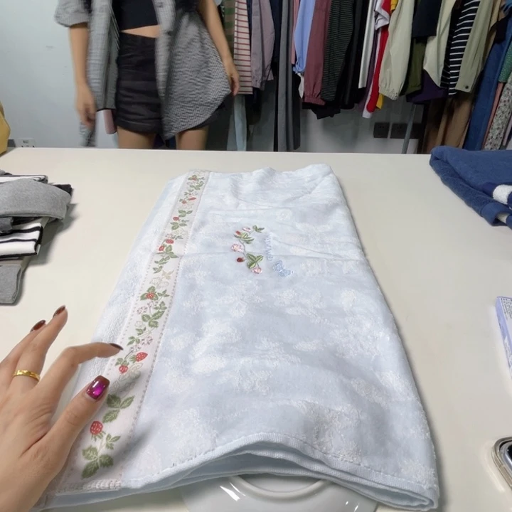 瓷片样品蓝色。。。。。。。。。