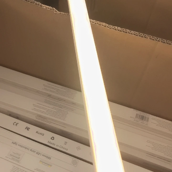 智能感应充电款床头灯管拍一发二