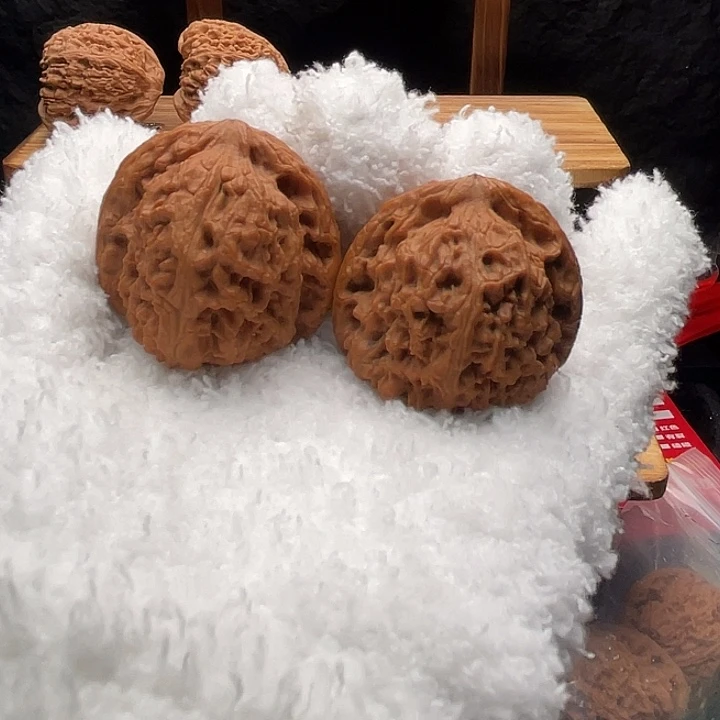 枫***晚吊坠文玩核桃物美价廉