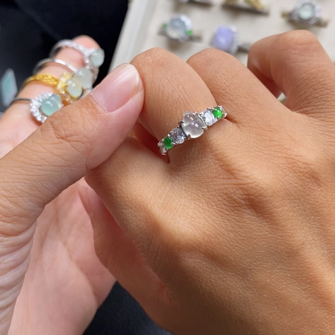 嘻***豆翡翠银S925镶嵌戒指