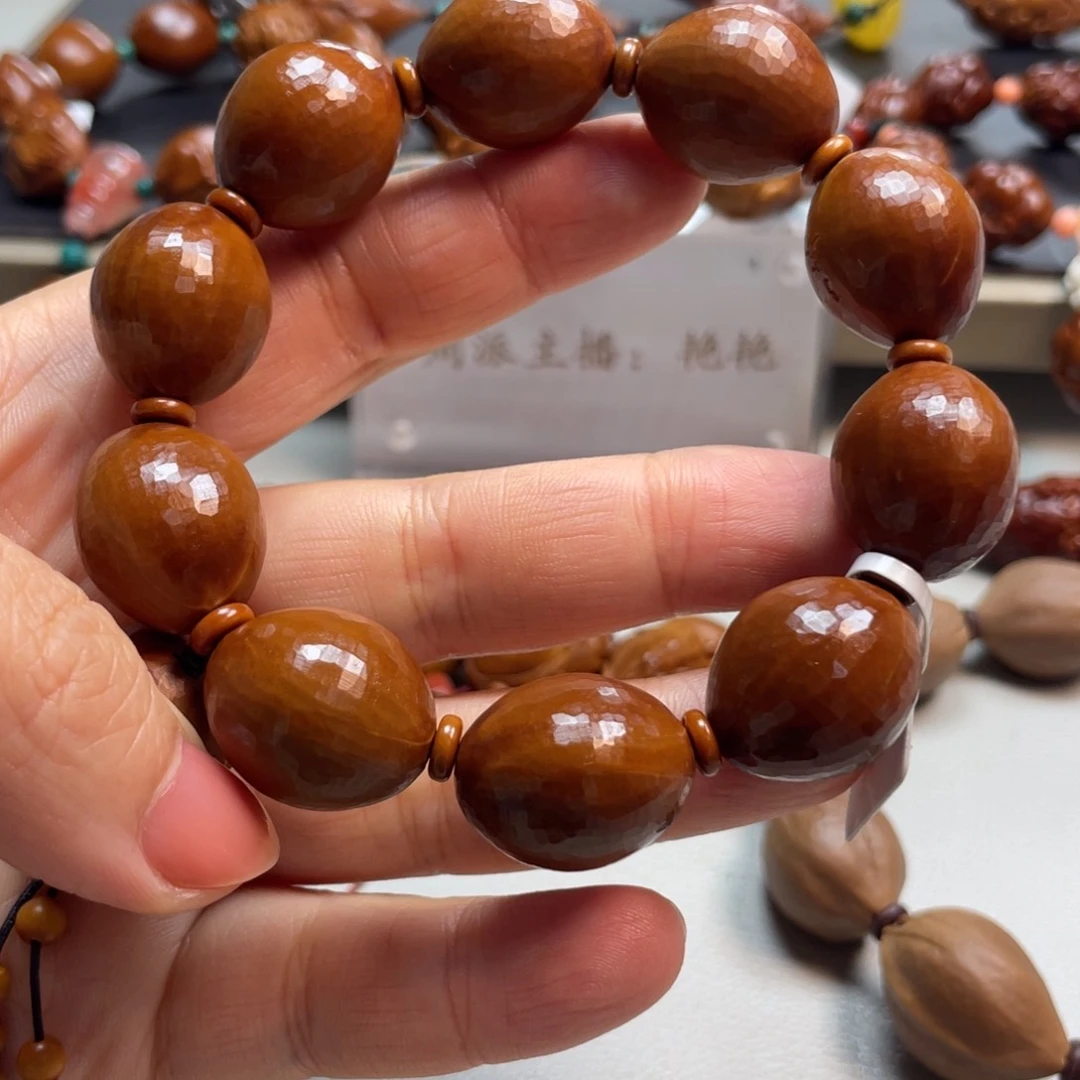 吊坠橄榄核Hhediao·Hhediao订1.7铁