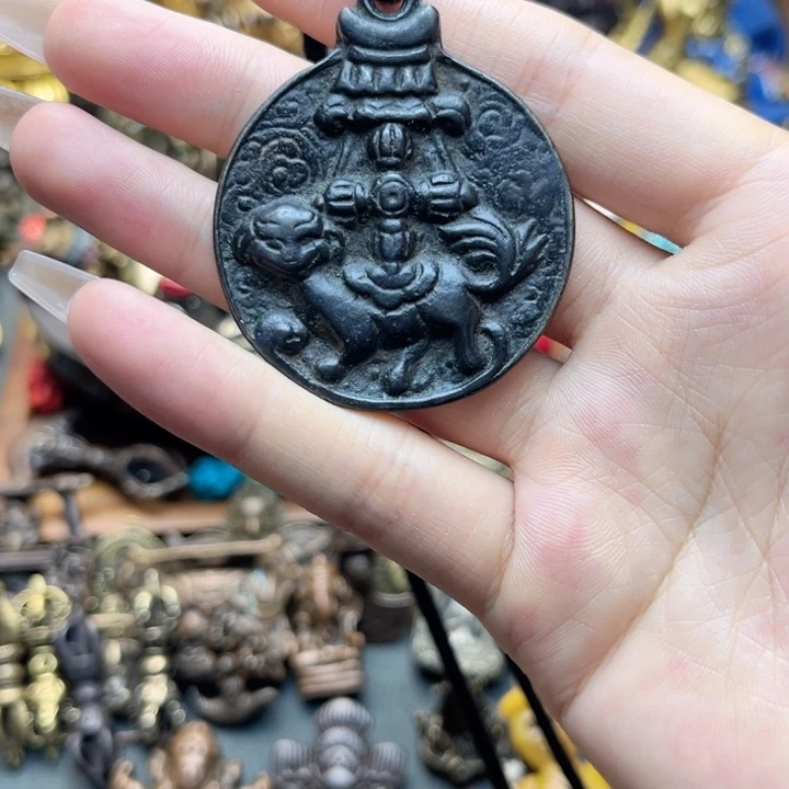 泥塑4 号闪价漏价一件